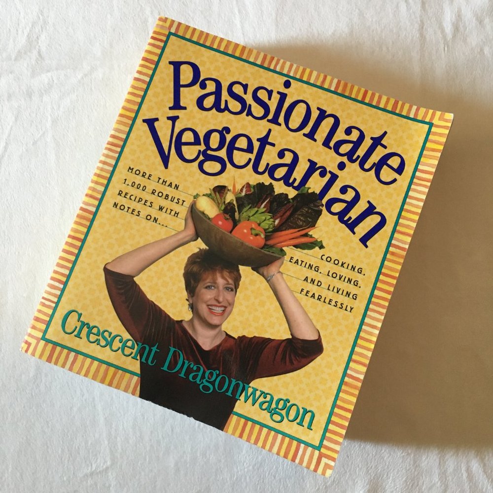 'Passionate Vegetarian Cookbook' Crescent Dragonwagon Softcover Y2K - Picture 12 of 13